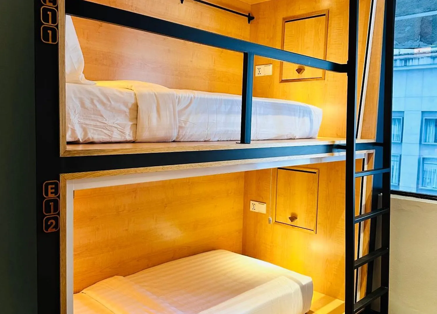 The Bed Klcc Hostel Kuala Lumpur
