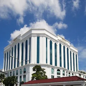 Berjaya Waterfront Hotel, 4* Johor Bahru