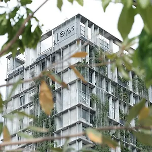 4* Hotel Lloyd's